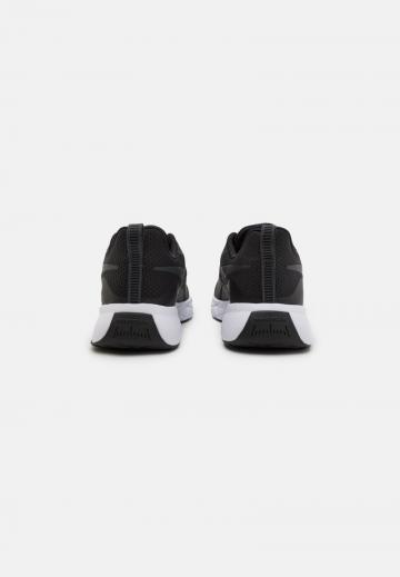 Тренировочные кроссовки