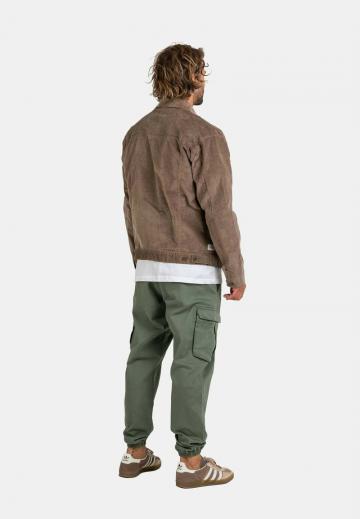 Брюки с накладными карманами