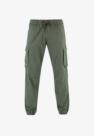 Брюки с накладными карманами