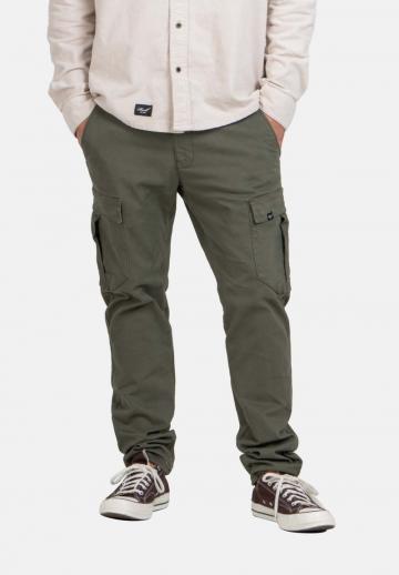 Брюки с накладными карманами