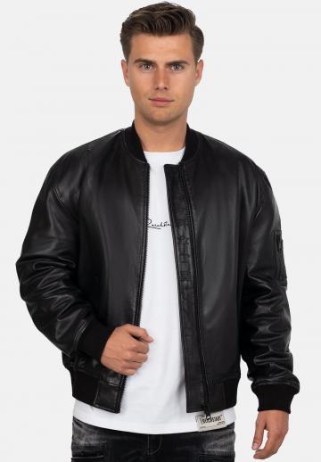 Куртка бомбер