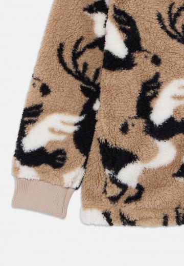 Спортивная куртка