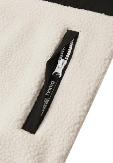 Спортивная куртка