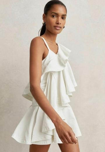 Короткое платье