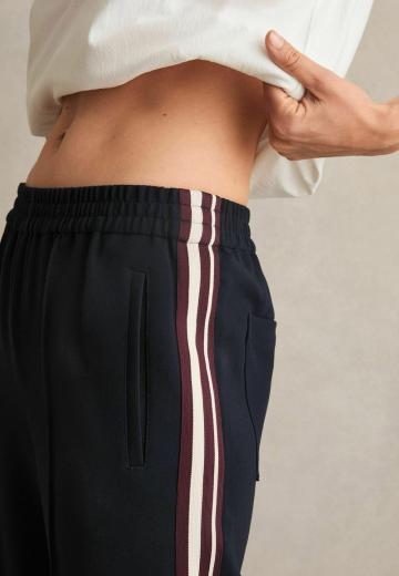 Спортивные штаны