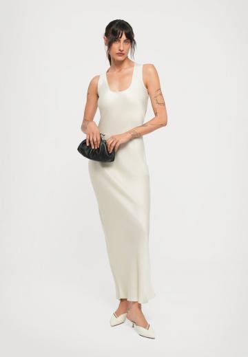 Платье макси