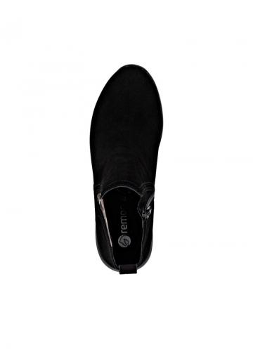 Сапожки на танкетке