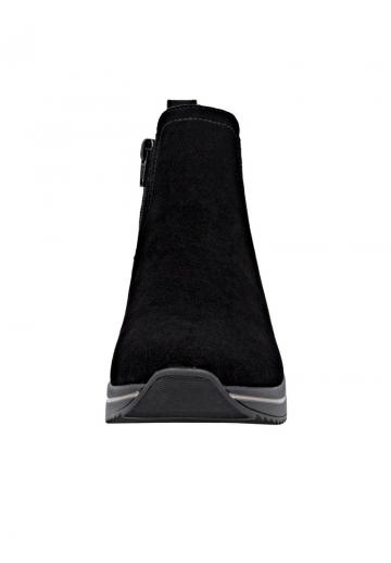 Сапожки на танкетке