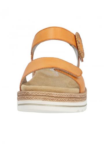 Босоножки на танкетке