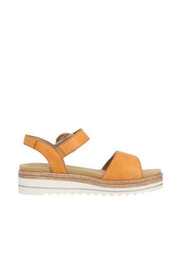 Босоножки на танкетке