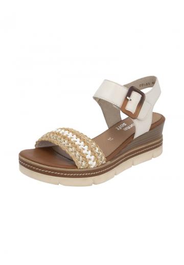 Босоножки на танкетке