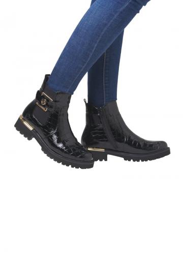 Полусапожки на платформе