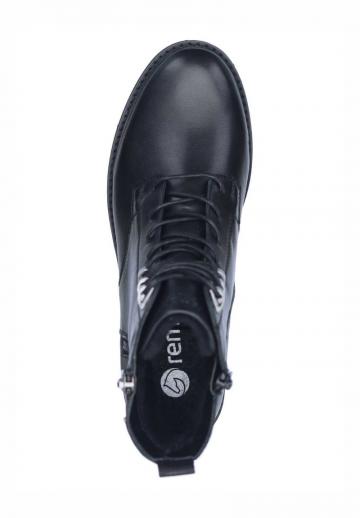 Ботинки на шнуровке