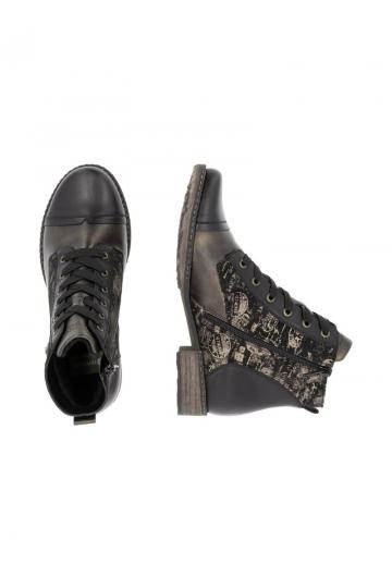 Широкие сапоги