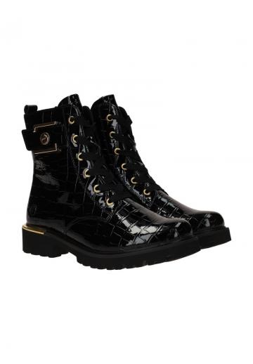 Ботинки на шнуровке