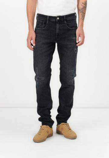 Узкие джинсы