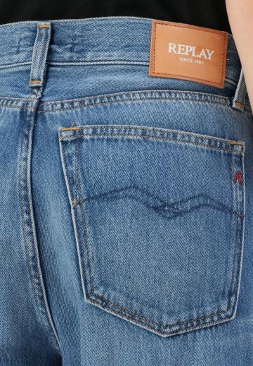 Свободные джинсы