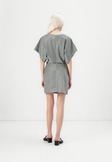 Короткое платье