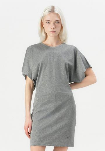 Короткое платье