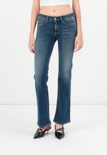 Клешеные брюки