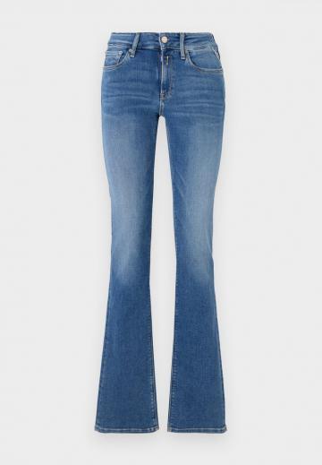 Клешеные брюки