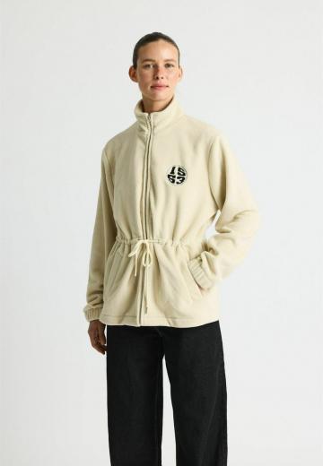 Флисовая куртка