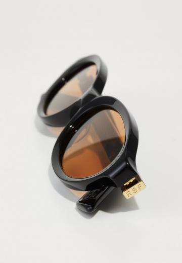 Солнечные очки