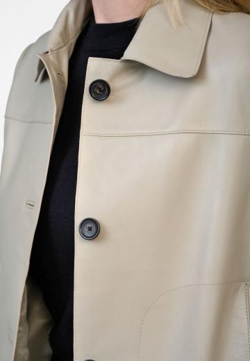 Короткая куртка