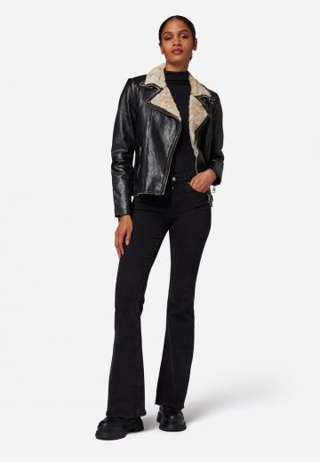 Кожаная куртка