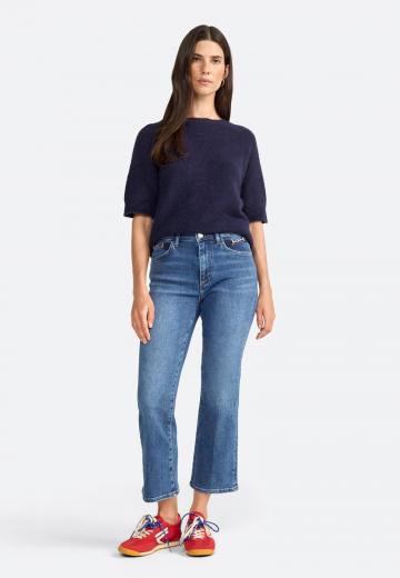 Короткие джинсы