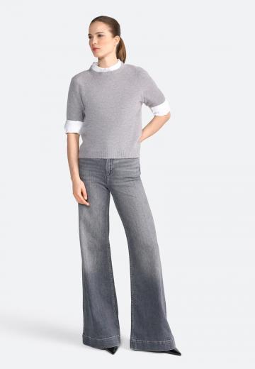 Клешеные джинсы