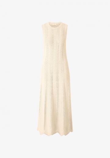 Вязаное платье