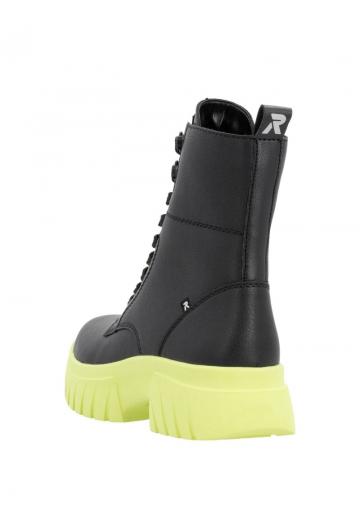 Широкие сапоги