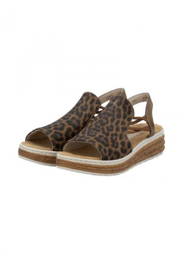 Босоножки на танкетке