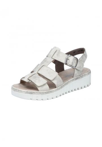 Босоножки на танкетке