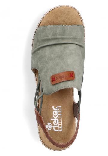 Босоножки на танкетке