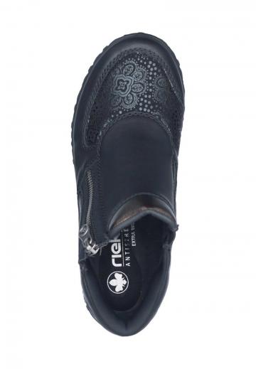 Сапожки на танкетке