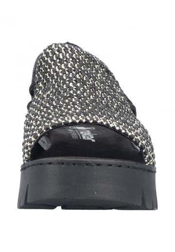 Босоножки на танкетке