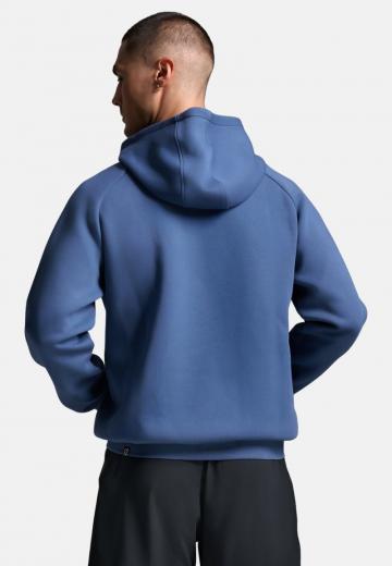 Спортивная кофта