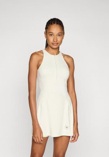 Спортивное платье