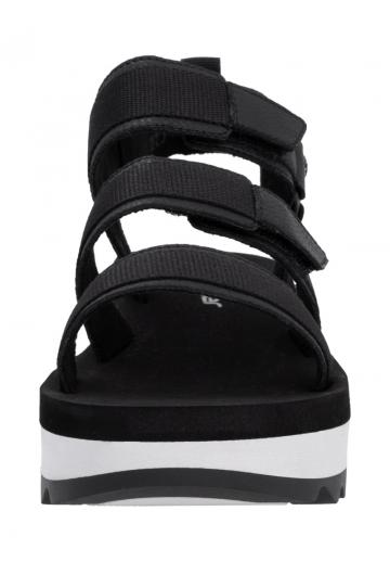 Босоножки на танкетке