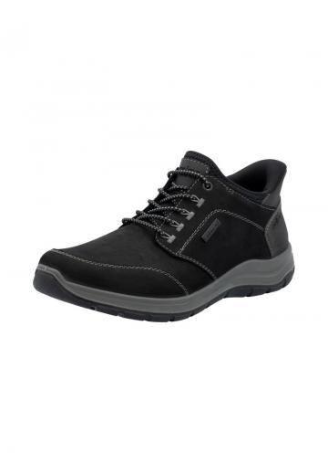 Ботинки на шнуровке