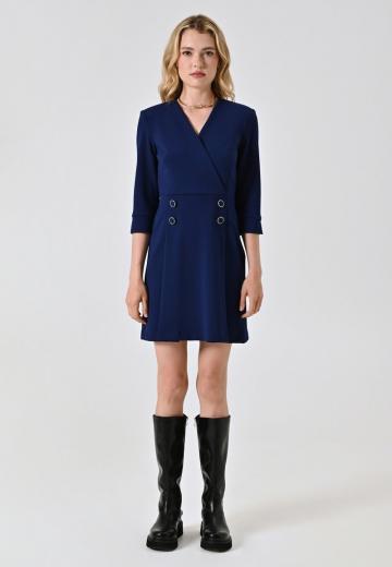 Короткое платье