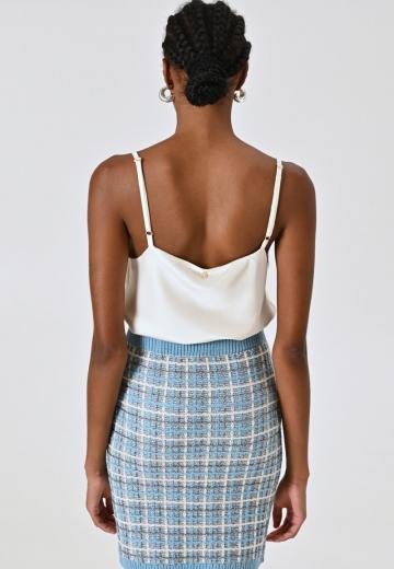 Топ на бретельках