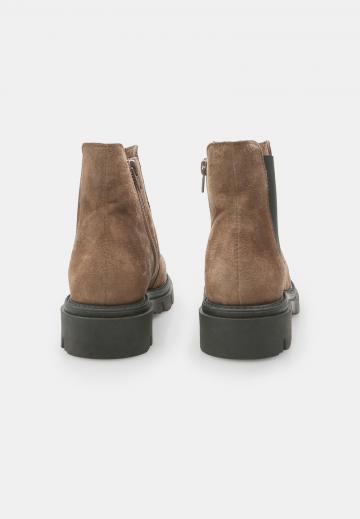 Полусапожки на платформе