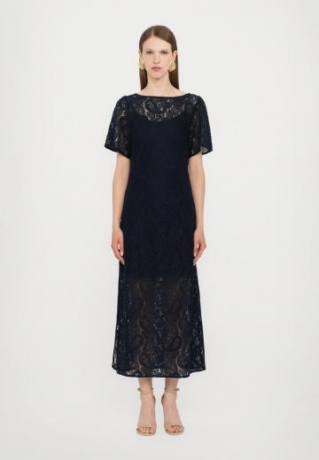 Платье макси