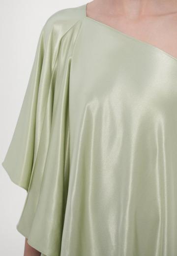 Топ на бретельках