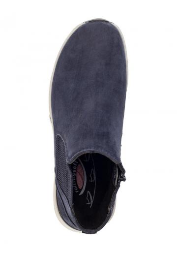 Сапожки на танкетке