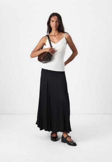 Топ на бретельках