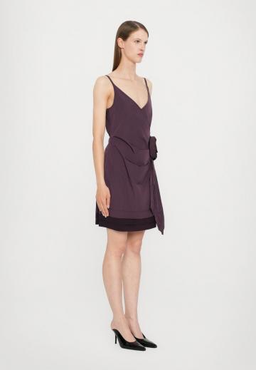 Коктейльное платье